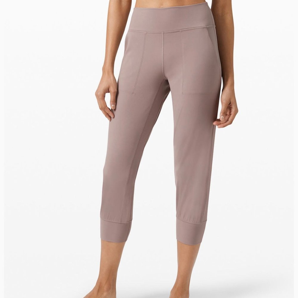 Lululemon Align Jogger Crop 23"- BRAND NEW W/ TAGS
